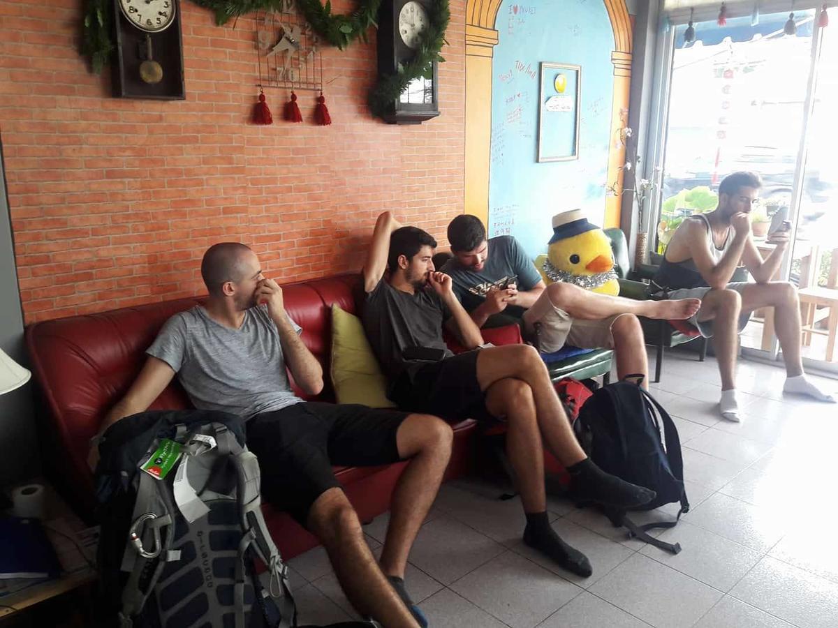Ama Phuket Hostel מראה חיצוני תמונה